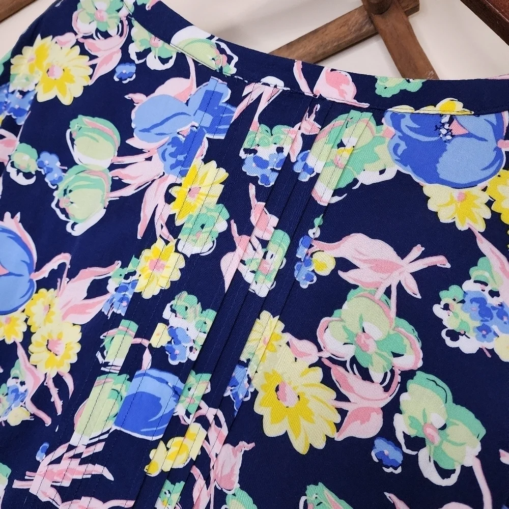 Talbots Women’s Blue Floral Split Neck Pintuck Top Playful Floral Print Size XL - Picture 7 of 9